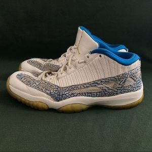 Air Jordan 11 Retro Low IE White Argon Blue